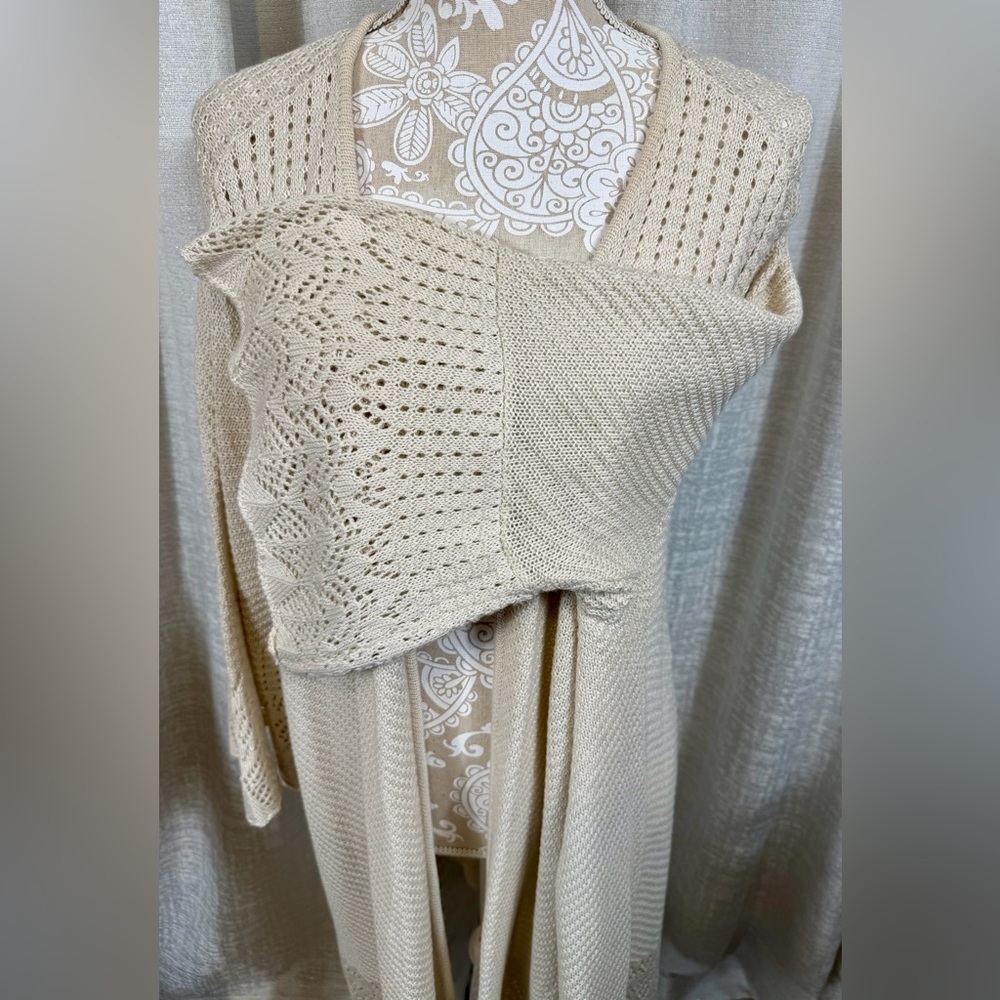 LC Lauren Conrad Cream Knit Cardigan - Picture 5 of 5